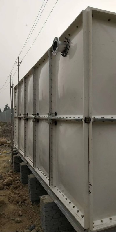 如何辨別玻璃鋼水箱質量好壞?